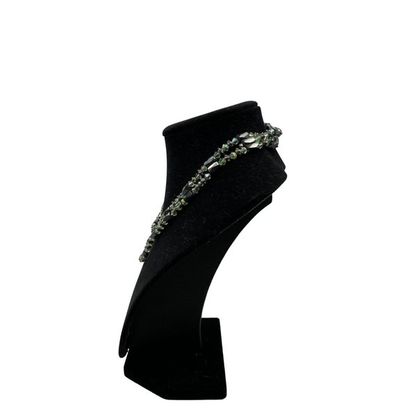 Magnetic Beaded Black and Green Necklace 36 inch Total Length - Picture 3 of 6